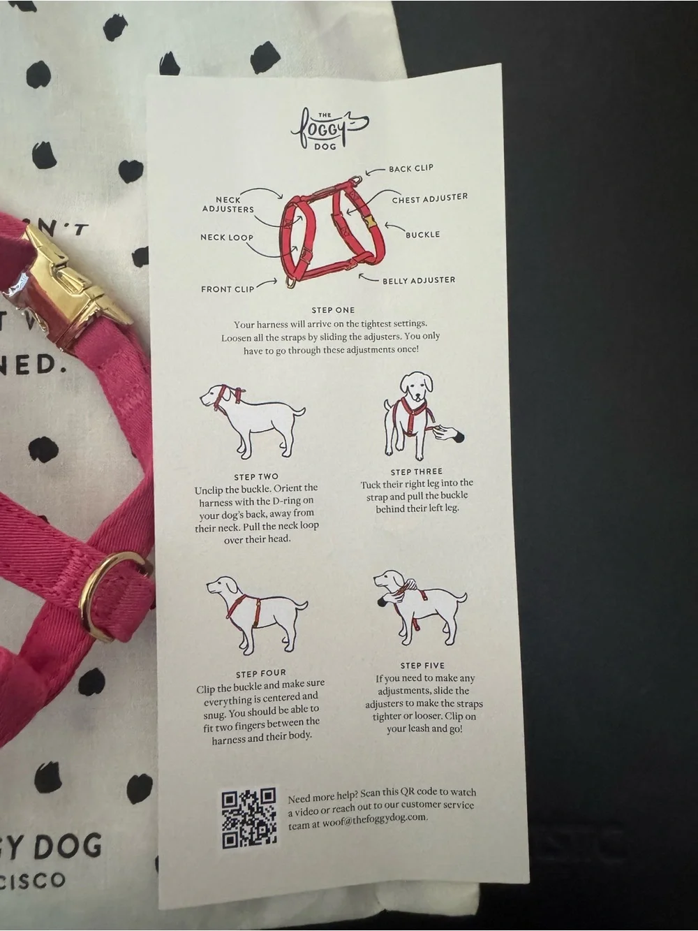 The Foggy Dog Fuchsia Adjustable No-Pull Harness with Gold Hardware NWOT